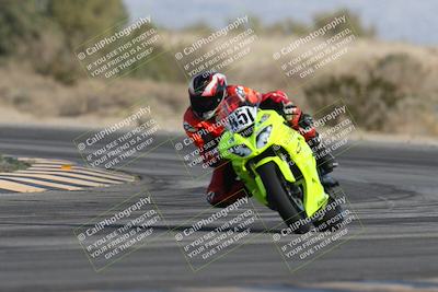 media/Jan-09-2026-Support Moto Racing (Fri) [[386df380ef]]/1-Racer Group/Practice 1 (Turn 5)/